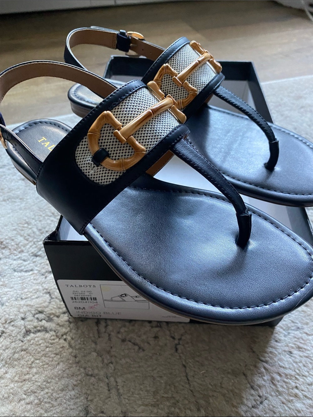 Like new Talbot’s navy sandals